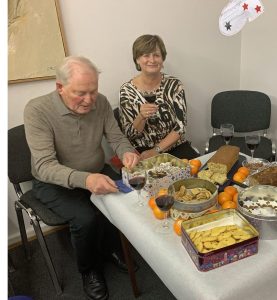 2025-11-30-18-Weihnachtsturnier-Bridge